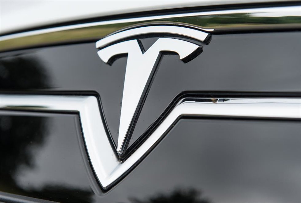 Archivo - Una asociación alemana denuncia a Tesla por exceder los límites de aguas residuales en su planta en Berlín.