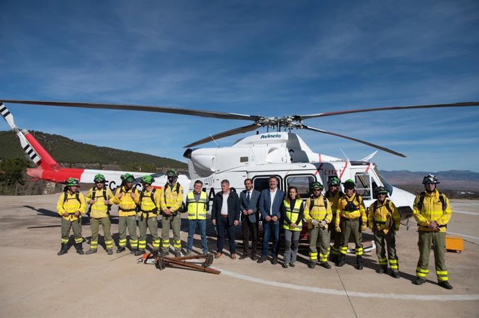 Visita de la Junta a la Base Brica de Los Moralillos localizada en Jérez del Marquesado (Granada)