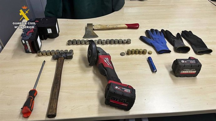 Efectos intervenidos en el bar de Rena