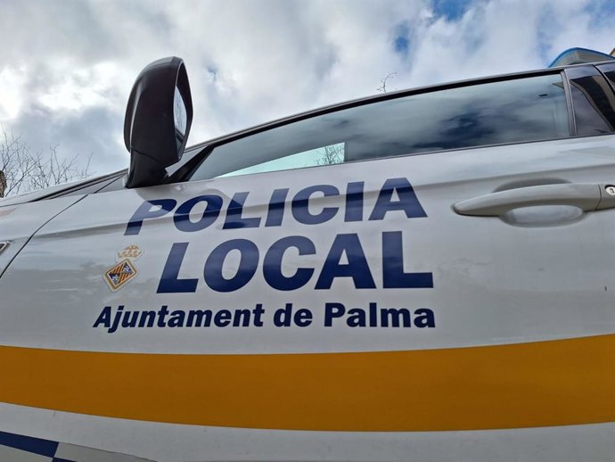 Coche de la Policía Local de Palma.