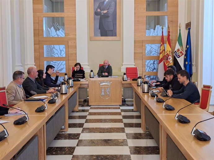 Comisión De Servicios Públicos, Medio Ambiente, Movilidad Y Seguridad En El Ayuntamiento De Cáceres