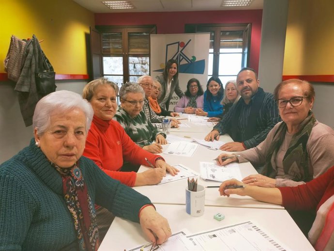 Visita a un taller del programa 'Jaén, ciudad cuidadora'.