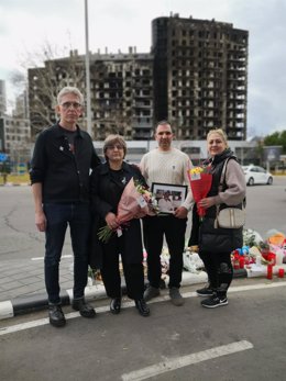 Víctimas del incendio de Londres visitan València