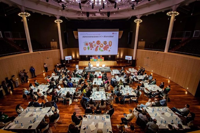 La jornada Administraciones inteligentes per aportar valor público, celebrada en el Paraninfo de la Escola Industrial de Barcelona.
