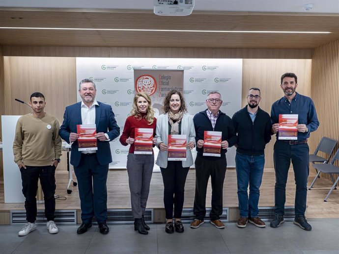 Las farmacias de la provincia de Zaragoza secundan la campaña de la AECC "Tú decides, #Noterayes" sobre el riesgo de las cabinas solares