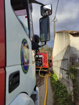 Camión do Servizo municipal de emerxencias do Carballiño.