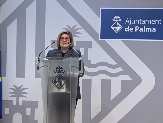 La portavoz del Ayuntamiento de Palma, Mercedes Celeste, en rueda de prensa