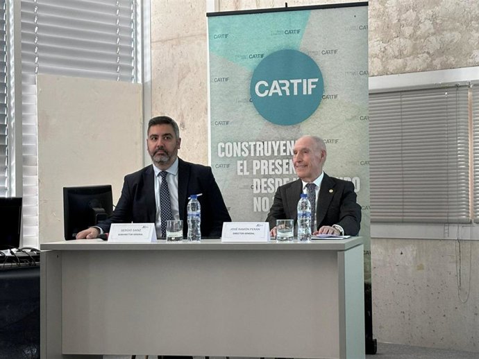 El director general de Cartif, José Ramón Perán González, acompañado por el subdirector general, Sergio Sanz Hernando