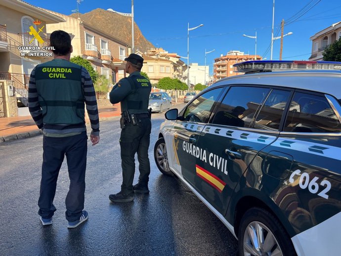 Agents de la Guàrdia Civil.
