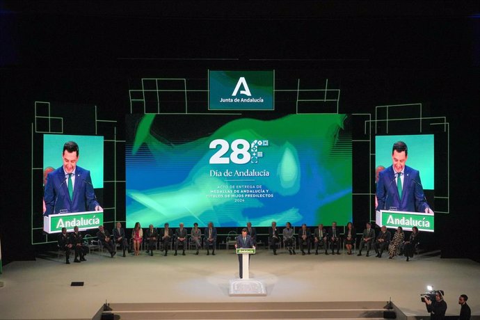 Discurso de Juanma Moreno en el acto de entrega de medallas de Andalucía por el 28F