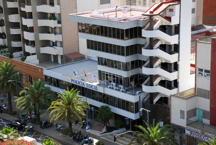 Archivo - Edificio de la Policía Local de Santa Cruz de Tenerife