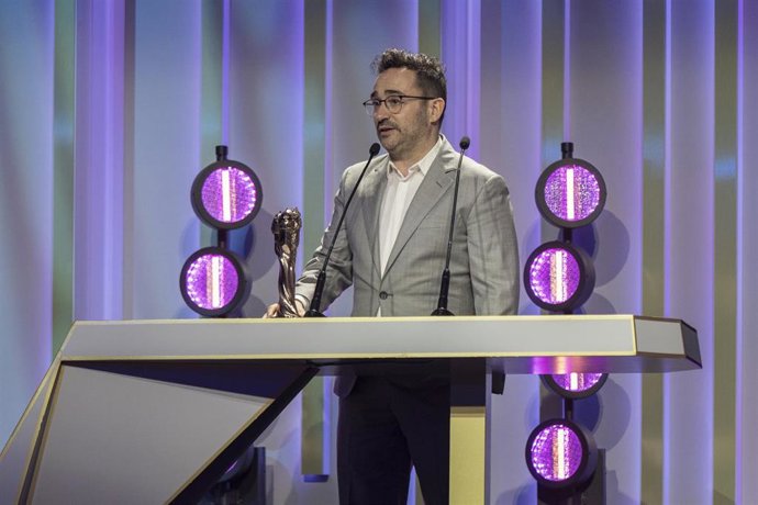 Imagen de archivo - Juan Antonio Bayona durante la entrega de los XVI Premis Gaudí de cine, en el Centro de Convenciones Internacional de Barcelona (CCIB), a 4 de febrero de 2024, en Barcelona, Catalunya (España). 