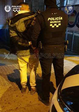Imagen de uno de los detenidos