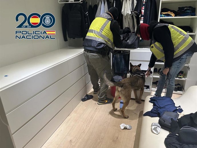 Tres detenidos en Valncia por extorsionar a clientes de una casa de citas y amenazar con agredirles