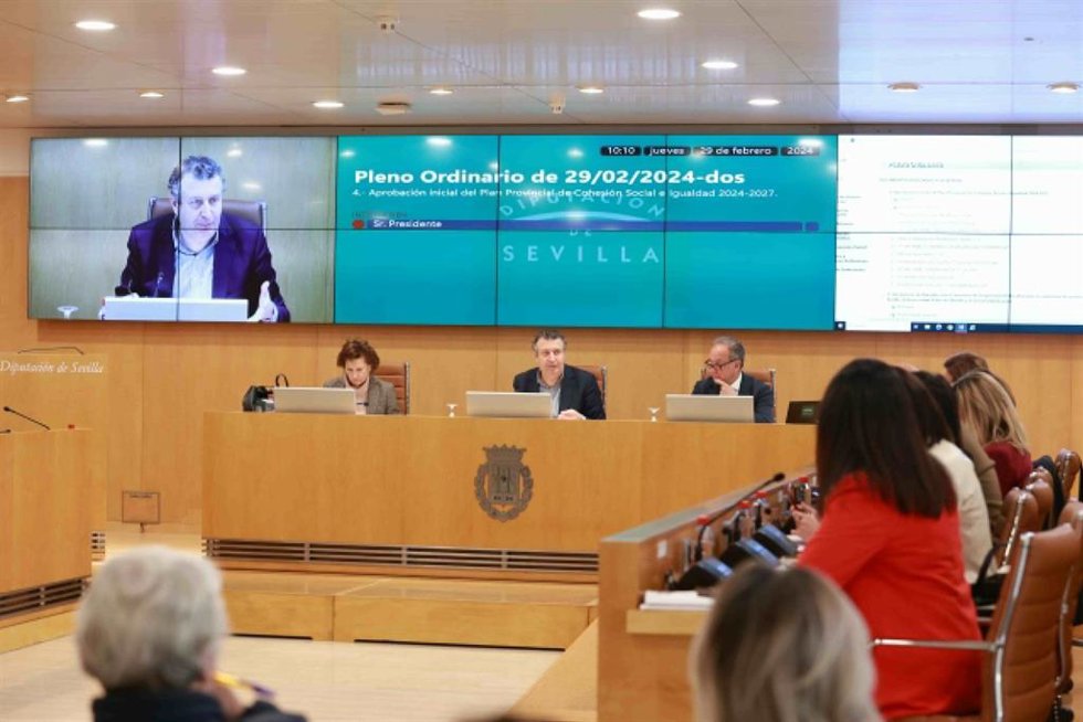Imagen del pleno de febrero de la Diputación