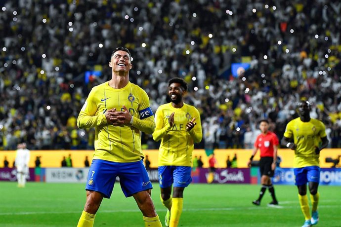 21 February 2024, Saudi Arabia, Riyadh: Al-Nassr's Cristiano Ronaldo celebrates scoring his side's second goal during the AFC Champions League round of 16 second leg soccer match between Al-Nassr FC and Al-Fayha FC at Al -Awwal Stadium Photo: -/Saudi Pr