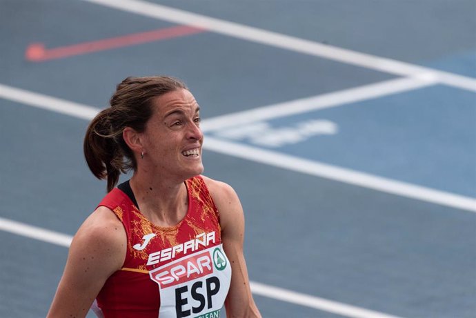 Archivo - Esther Guerrero durante una competición con la selección española de atletismo