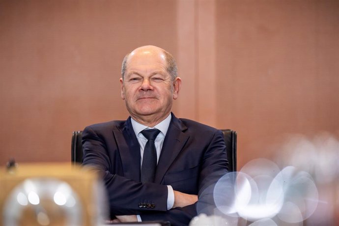 28 February 2024, Berlin: German Chancellor Olaf Scholz waits for the start of the German Cabinet meeting in the Chancellery. Photo: Michael Kappeler/dpa