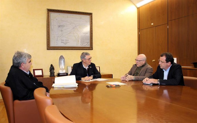 El presidente de la CHS mantiene una reunión con la Demarcación del Colegio de Ingenieros, Caminos, Canales y Puertos de la Región de Murcia