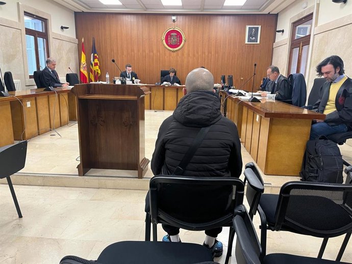 El acusado por maltrato y agresión sexual a su pareja.