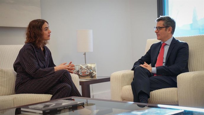 Reunión de la consellera Gemma Ubasart y el ministro Félix Bolaños en La Moncloa.