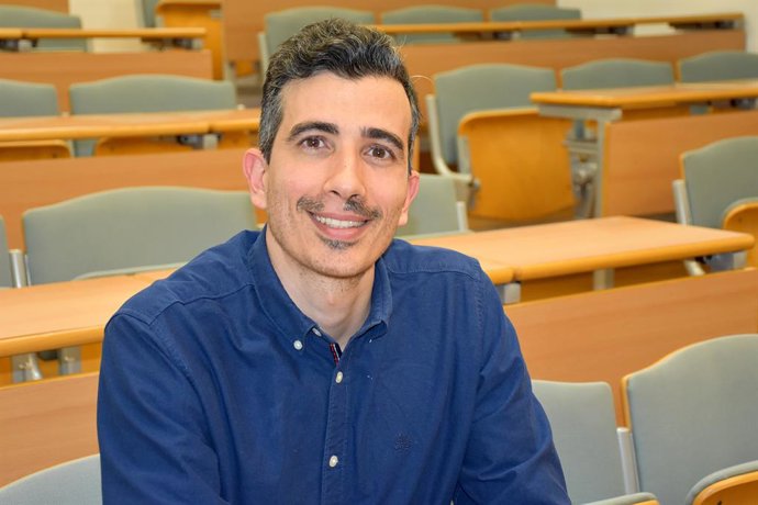 Archivo - Un professor de la UCV crea una equació que prediu el risc de colonització per legionella d'un hospital