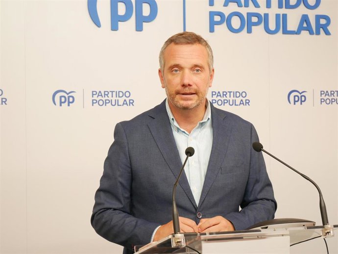 El portavoz del Grupo Parlamentario Popular, Joaquín Segado