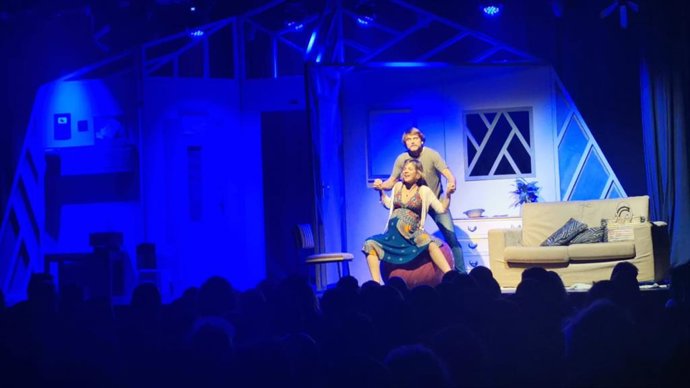 Archivo - 'Abre Fácil' Lleva Este Sábado Al Zorrilla De Valladolid La Separación Física De Una Pareja Por Culpa De Un 'Frigo' .