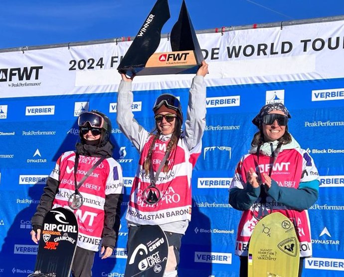 Archivo - La española Núria Castán celebra una victoria en el Freeride World Tour 2024