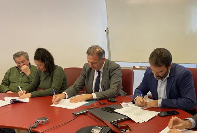 Firma del convenio colectivo de Inagra