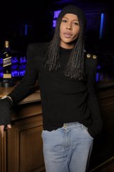 Foto: COMUNICADO: BALMAIN AND OLIVIER ROUSTEING TOAST TO PARIS WOMEN'S FASHION WEEK WITH A JOHNNIE WALKER BLUE LABEL CUSTOM COCKTAIL AT TH