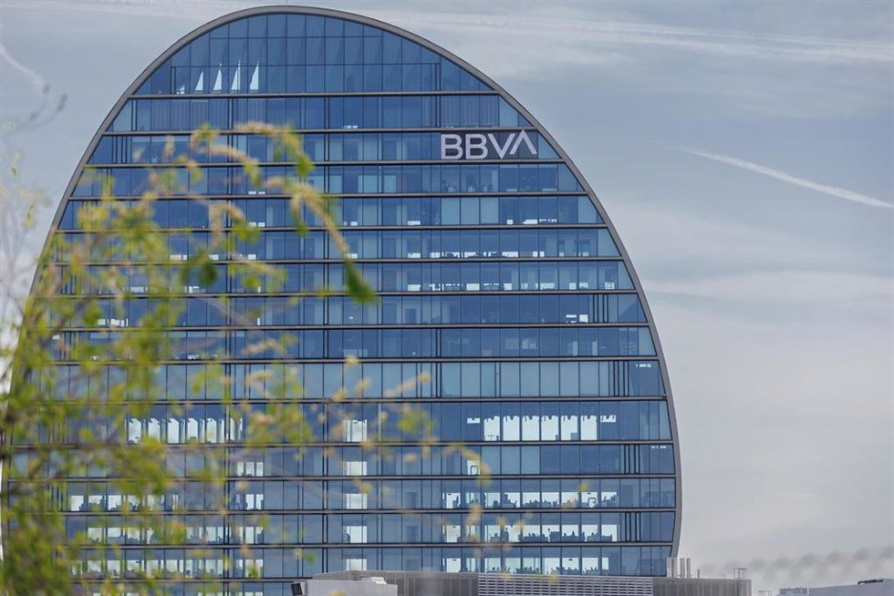 Archivo - Fachada de BBVA