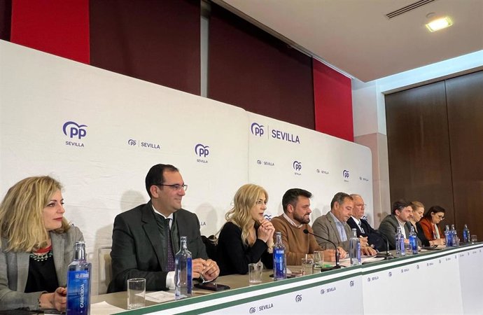 Reunión de la Junta Directiva del PP de Sevilla.