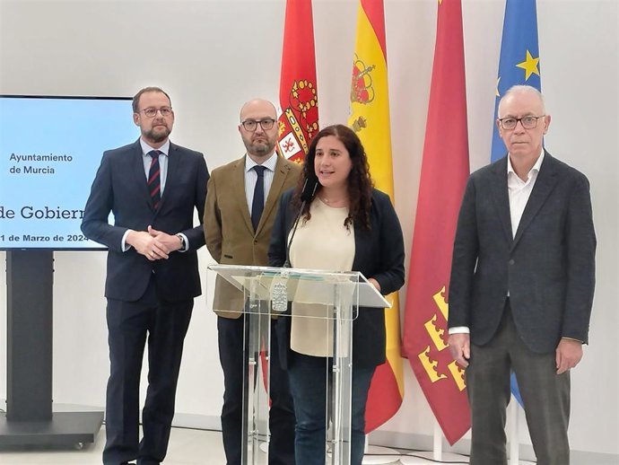 La concejala de Talento Joven y Espacios Públicos, Sofía López-Briones, en una rueda de prensa