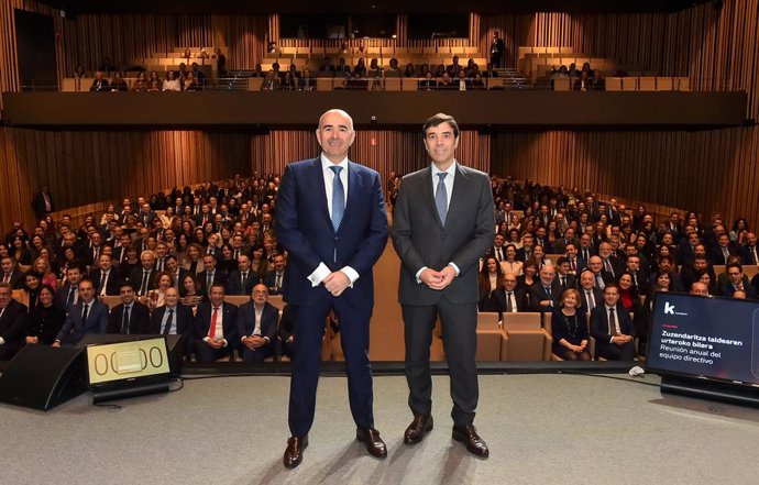 El grupo financiero ha celebrado en Vitoria-Gasteiz la reunión anual de su equipo directivo