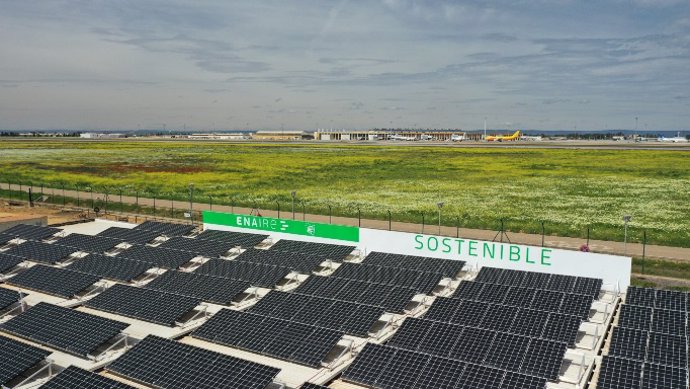 Enaire refuerza su Plan de Sostenibilidad Ambiental Green Sky en 2024 y 2025.