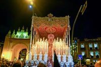 Hosteleros de Sevilla critican que "siga la ley seca" a pesar de la media hora más para los bares en la Madrugada