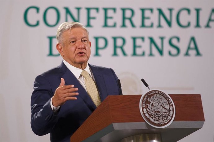 Archivo - 27 April 2021, Mexico, Mexico City: Mexican President Andres Manuel Lopez Obrador speaks during his daily press conference at the National Palace.