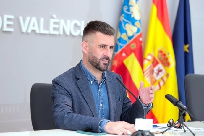 Archivo - El concejal de Compromís en el Ayuntamiento de Valncia Pere Fuset