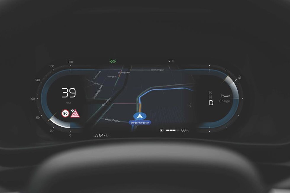Volvo desarrolla una tecnología que alerta a los conductores de los accidente que hay por delante.