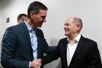Sánchez se reúne con Olaf Scholz en Roma para conversar sobre la guerra en Ucrania y nuevas formas de apoyo
