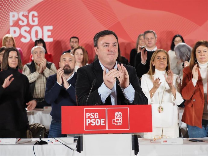 El secretario xeral del PSdeG, Valentín González Formoso, interviene ante el Comité Nacional del PSdeG