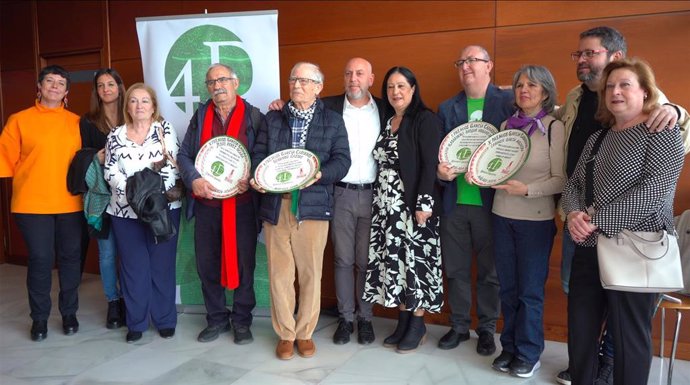 Los X Premios García Caparrós reconocen a María Peláe, Segundo Castro y Plataforma Bosque Urbano de Málaga, entre otros.