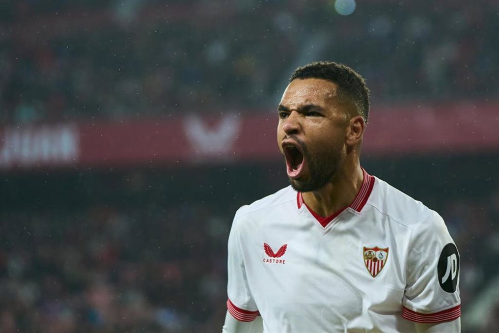 Youssef En-Nesyri con el Sevilla FC