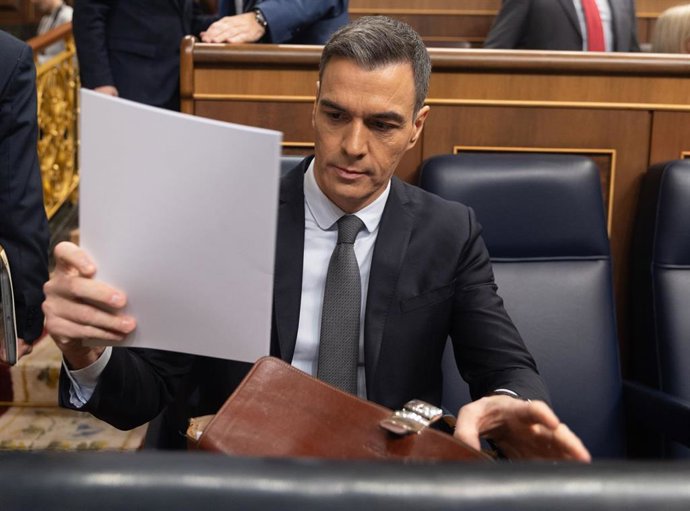 El presidente del Gobierno, Pedro Sánchez, durante una sesión de control al Gobierno, en el Congreso de los Diputados, a 28 de febrero de 2024, en Madrid (España).