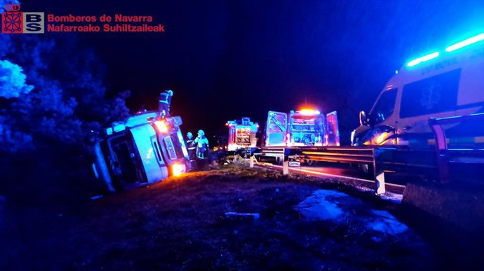 Imagen del camión accidentado.