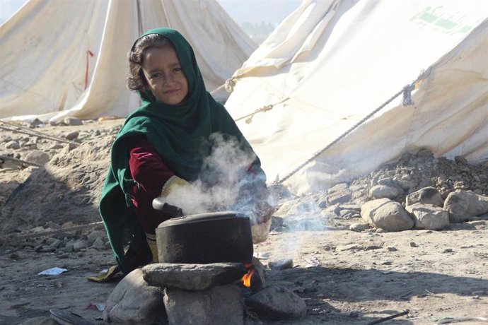 Archivo - Imagen de archivo de una niña afgana en Nangarhar 