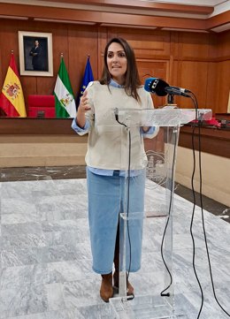 Archivo - La concejal del PSOE en el Ayuntamiento de Córdoba Carmen González.