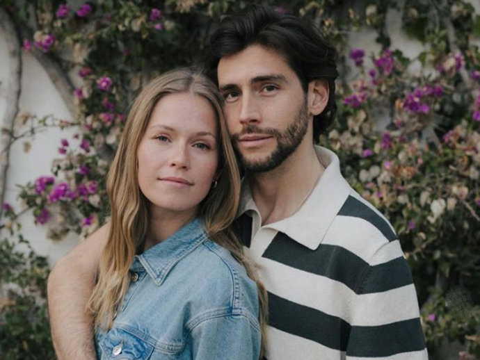 Melanie Kroll y Álvaro Soler han anunciado que van a ser padres