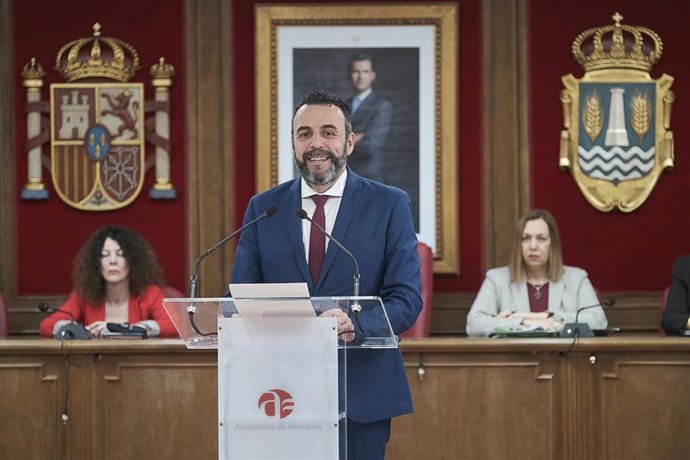 El pleno oficializa la renuncia del alcalde de Azuqueca, José Luis Blanco